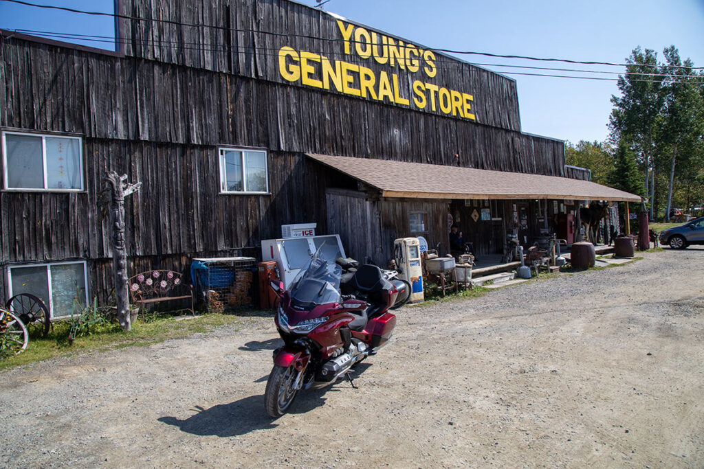 Youngs General Store 10 places to eat on Lake Superior